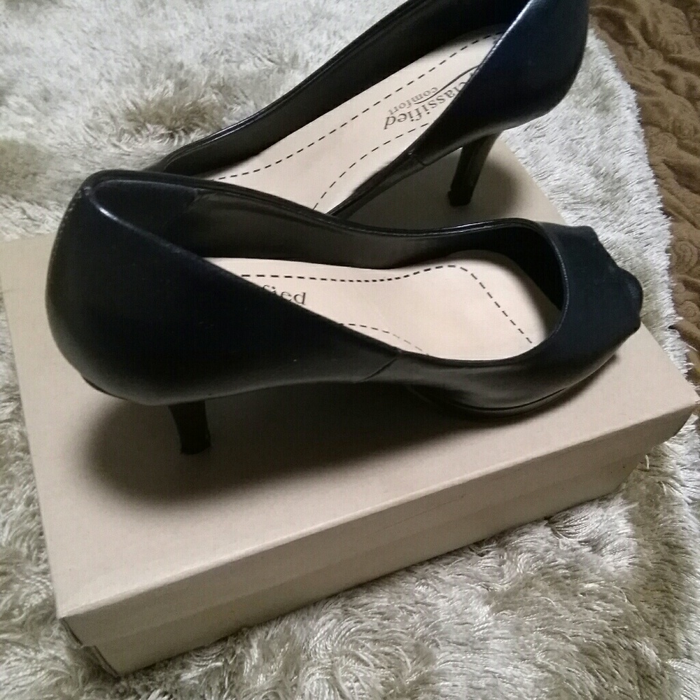 Black beatiful heels